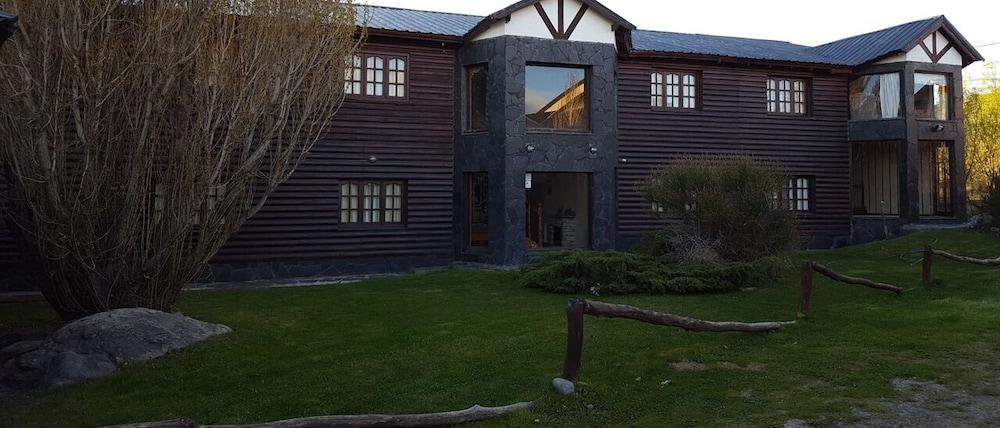 Kalenshen Calafate Hotel El Calafate Buitenkant foto